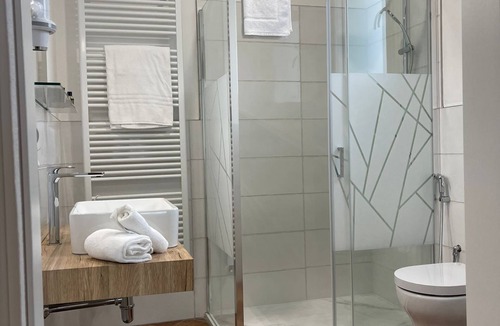 Oriolo dei Fichi Bed & Breakfast | GUEST HOUSE SAN MAMANTE - APARTMENT "IRIS"