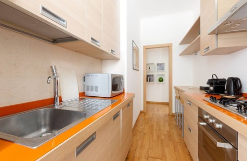 Milan Apartment | GuestHost - Beautiful 35 sqm apartment located on the mezzanine floor of a building WITHOUT elevator (stairs to access it). The property is located 11 minutes by public transport from City Life, the largest pedestrian area in Milan, and from MiCo, the la