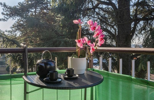 Ferrara Apartment | GuestHost - Bright and comfortable apartment, ideal for six people, located on the second floor of a modern building WITHOUT lift (stairs to access it). The apartment is equipped with two bedrooms, a living area with kitchenette, a bathroom and a private