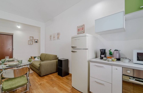 San Salvario Apartment | GuestHost - Charming 50 sqm apartment, able to accommodate up to 4 people, located on the first floor of a period building without a lift.The property is located in the San Salvario district, in a well-served residential area convenient for reaching all