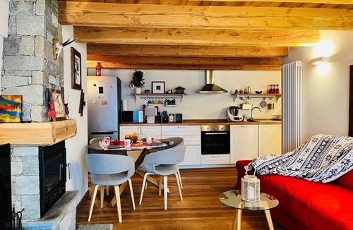 La Salle Apartment | GuestHost - Charming 70 sqm apartment on two levels, comfortably accommodating four people.The property is located in La Salle, in the hamlet of Cottin, surrounded by Alpine nature at the foot of Mont Blanc, an ideal location for skiers and outdoor sport