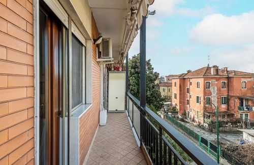 Marghera Apartment | GuestHost - Mestre Cozy Apartment with Parking!