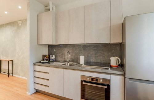 Padova Apartment | GuestHost - Modern 25 sqm room just 6 minutes walk from Sant'Antonio Hospital, able to accommodate up to 3 people. The accommodation is located on the ground floor (raised) of a building without a lift (NOT suitable for disabled people). Please note that