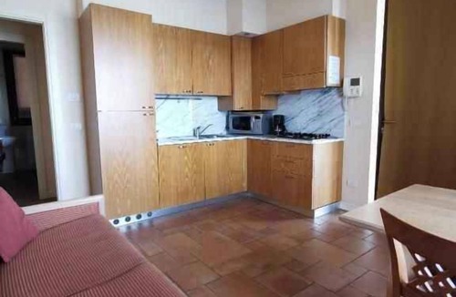 Oggebbio Apartment | Holiday apartment with balcony with side lake view