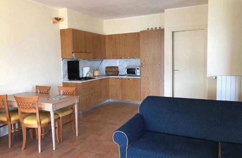 Oggebbio Apartment | Holiday apartment with balcony with side lake view