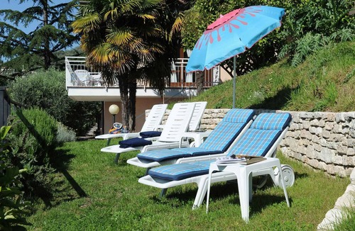 Val di Sogno Apartment | Holiday flat with a view of the Bay of Val di Sogno