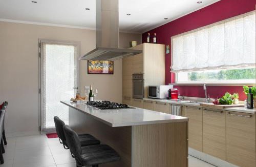 Puliciano House | Holiday Home 'A casa di Elena' with private pool by Interhome
