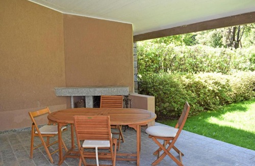 Porto Valtravaglia House | Holiday Home Alpina by Interhome