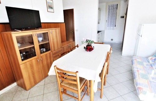 Rosolina Mare Apartment | Holiday Home in Rosolina Mare near Beach