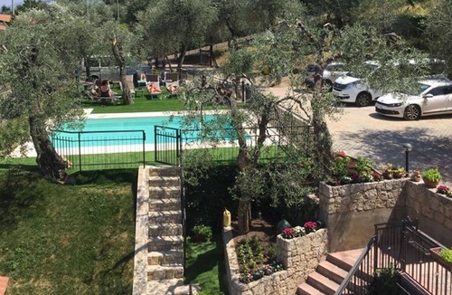 Magugnago Apartment | Holiday House Margherita 80sqm Lake View swimmigpool near to town center, beaches