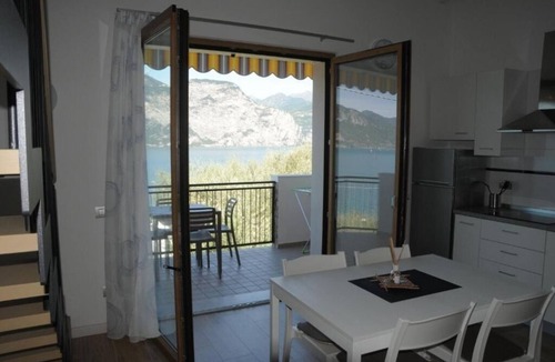 Magugnago Apartment | Holiday House Margherita - Apartment North 3-rooms 70m²