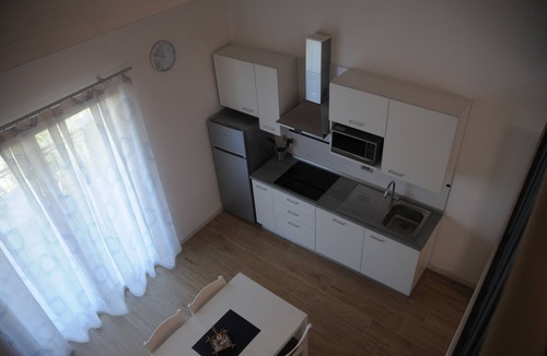 Magugnago Apartment | Holiday House Margherita -South apartment 3-rooms 70m²