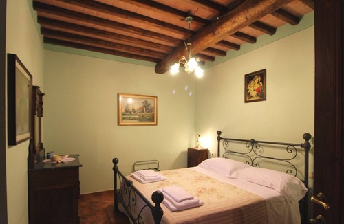 Loro Ciuffenna House | Holiday house Loro Ciuffenna for 1 - 10 persons with 5 bedrooms - Holiday home