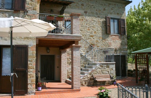 Loro Ciuffenna House | Holiday house Loro Ciuffenna for 1 - 10 persons with 5 bedrooms - Holiday home