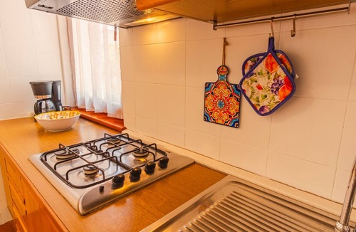 Costermano House | Home-Garden view-Private Bathroom-Apartment-interno appartamento