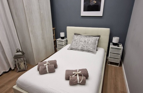 Quartiere XXVII Primavalle Apartment | Home K&Y Metro Cornelia. Two stops from the center of Rome