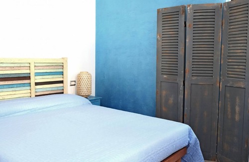 Giambellino Bed & Breakfast | Hosmate - Milano - Vespri Siciliani- Blu Mare