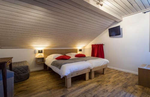 Seez Hotel | Hostel Malgovert