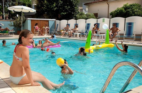 Torre Pedrera Hotel | Hotel Acquario