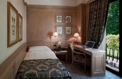 Monza Hotel | Hotel de la Ville Monza - Small Luxury Hotels of the World