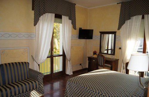 Lugana Hotel | Hotel Lugana Parco Al Lago