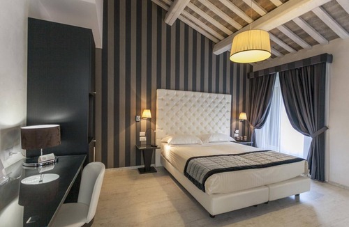 Ferrara Historic Centre Hotel | Hotel Nazionale