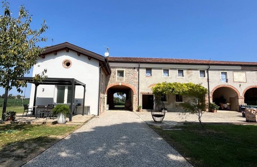 Ospedaletto di Pescantina House | House surrounded by greenery and tranquility