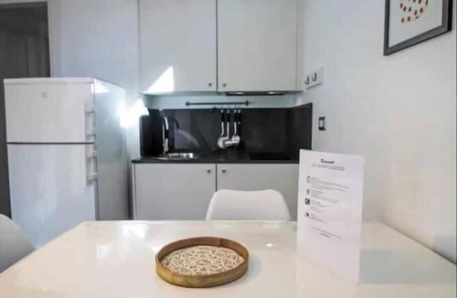 Lavena Ponte Tresa Apartment | HOUSEHOLD AT THE LAKE