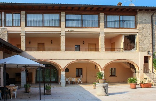 Cunettone Apartment | Il Colombaro by Interhome