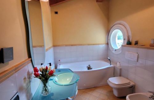 Castro Apartment | Incanto sul Lago Mountain Lake Iseo Hospitality