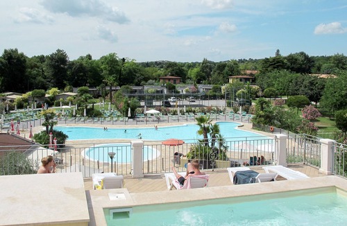 Manerba del Garda Apartment | Iris e Girasole by Interhome