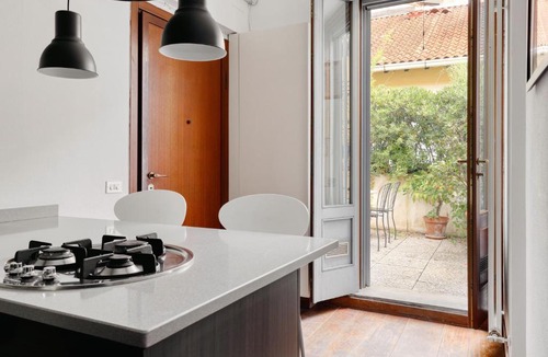 Lazzaretto Apartment | Just Urban Stays - Elegant Apartment with Terrace - Porta Venezia