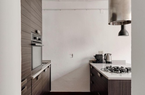 Lazzaretto Apartment | Just Urban Stays - Elegant Apartment with Terrace - Porta Venezia