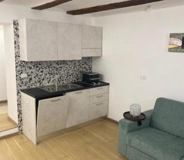 Saluzzo Apartment | La Casa dei Nuovi Mondagli