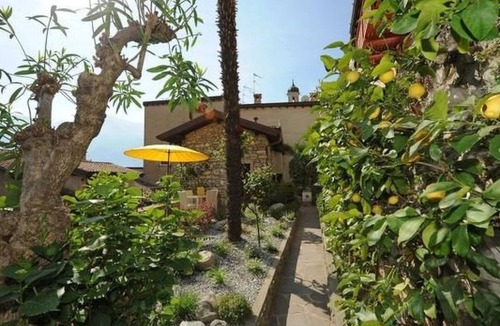 Limone sul Garda House | 'La Casetta Limone by Interhome