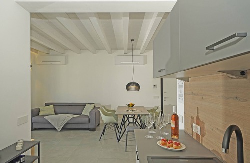 Solarolo Apartment | La Cittadella P1/14 by Wonderful Italy