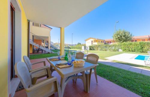 Peschiera del Garda Apartment | La Mimosa B03 Apartment by Wonderful Italy
