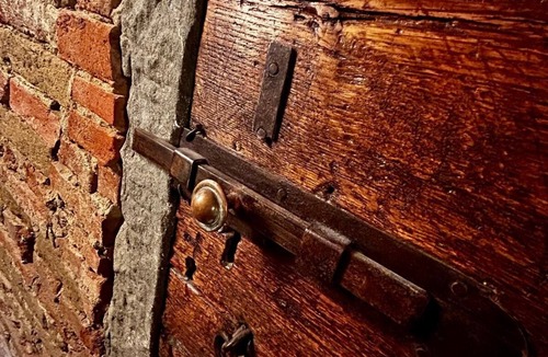 Porciano Apartment | La Pace – Double Room in the Historic Center of Stia-1