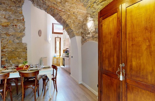 Montinelle Apartment | La Pietra del Garda by Bookinggardalake