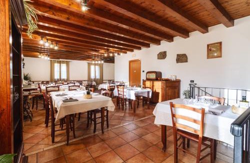 San Giovanni Ilarione House | La Pietra Nera