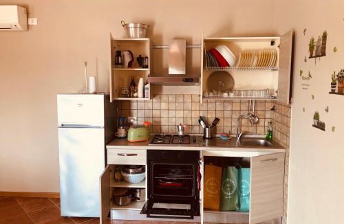 Aprilia Villa | La villetta senza tempo - Pet&Family Friendly Relax Villa with Garden & BBQ near Rome