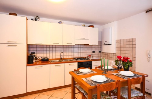 Morgnaga Apartment | Lago Blu Apartment IT017074C2EYARKVRM