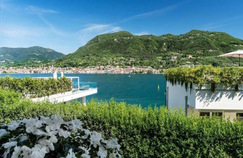 San Felice del Benaco Villa | Lake View Garda Villa Salò Gulf