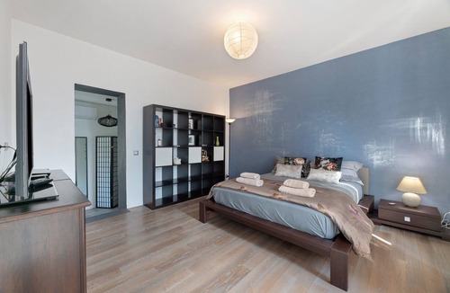 Moltrasio House | Lake View Room by Anita
