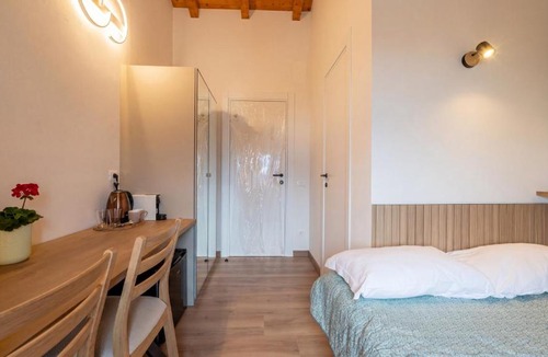 Assenza Apartment | Lakeview apartments by GardaDoma