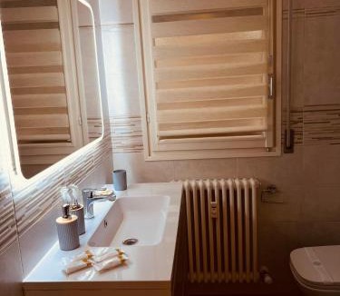 Medicina Apartment | Landi 14 - Air Conditioning, Private Parking, Premium Sleep