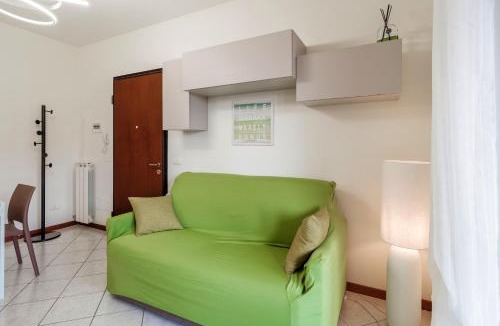 Lugana Apartment | Lauretta Apartment - with garage, WiFi and AC