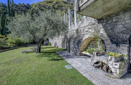 Gargnano Villa | Lemon Garden Retreat -Villa Aqua