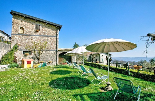Liano-Formaga Apartment | Liano Iris-Private Terrace & parking, Gargnano, Italy