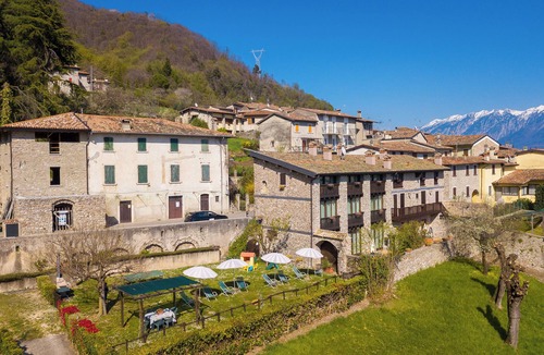 Liano-Formaga Apartment | Liano Violetta -view lake & parking, Gargnano, Italy
